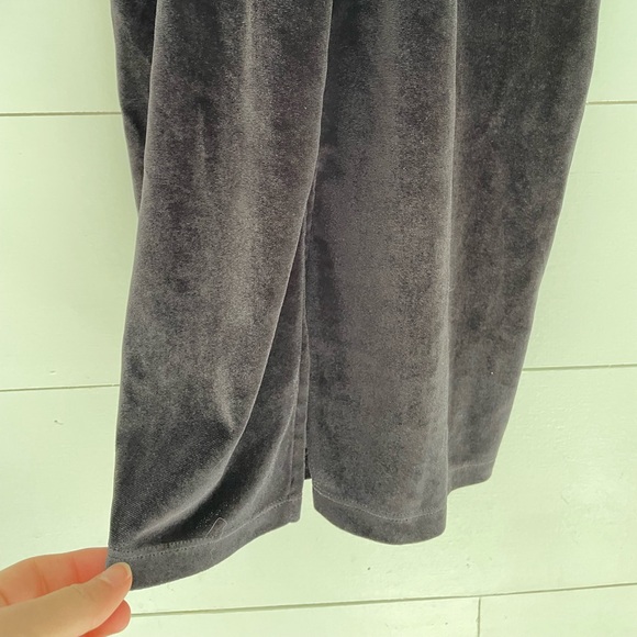 LPA Dress 18 Long Sleeve Low Neck Velvet Cocktail Dress - Picture 9 of 9